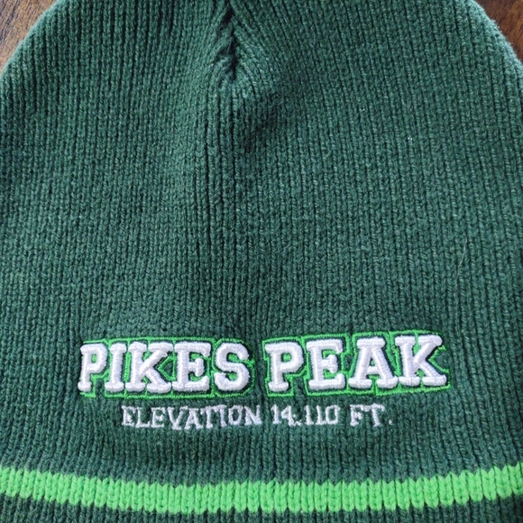 Pikes Peak Elevation 14,110 FT. Beanie Cap Hat Knit One Size Adults Dark Green - Picture 5 of 8